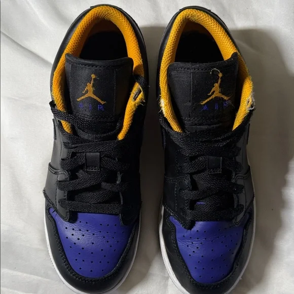 Nike Air Jordan Low Black, Purple and Yellow Sneakers Big Boy 4.5Y - Picture 8 of 8